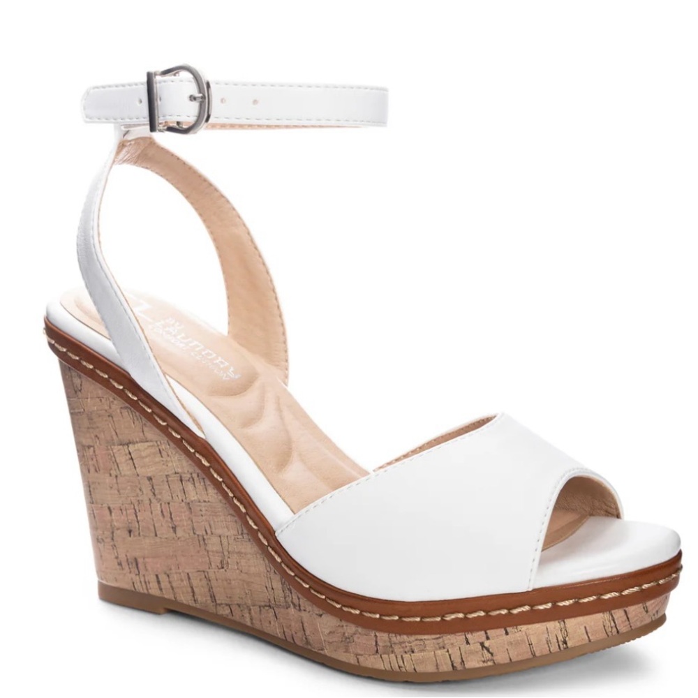 CL by Laundry Wedge Sandals